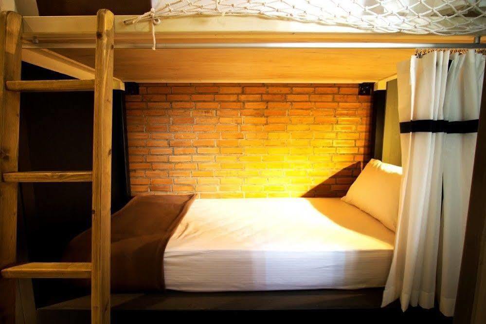 Oneday Hostel Sukhumvit 26 曼谷 外观 照片