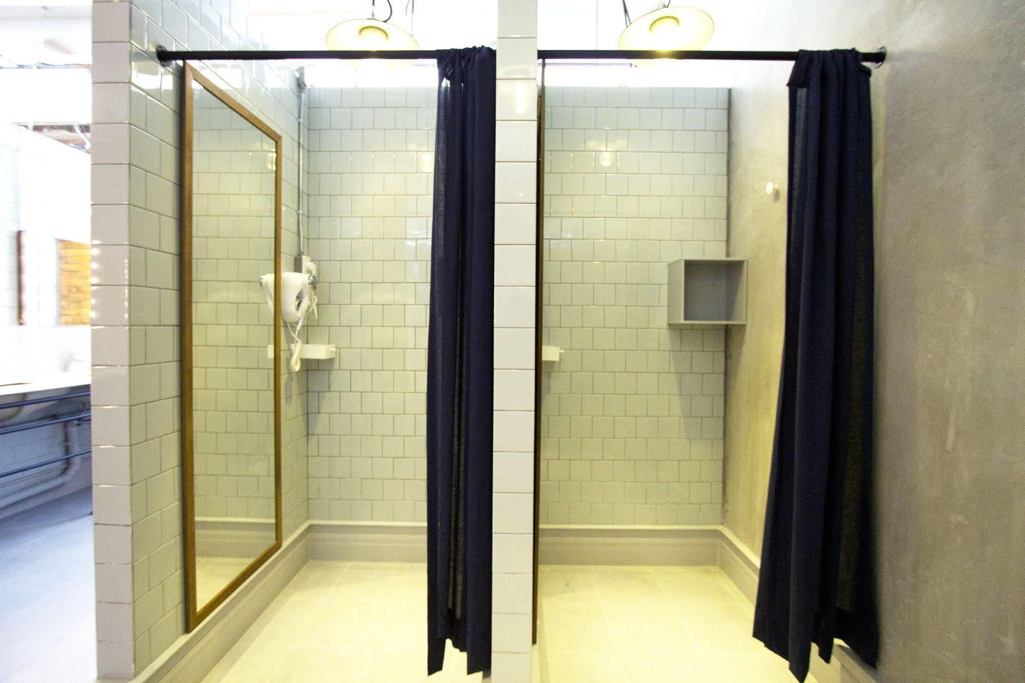 Oneday Hostel Sukhumvit 26 曼谷 外观 照片