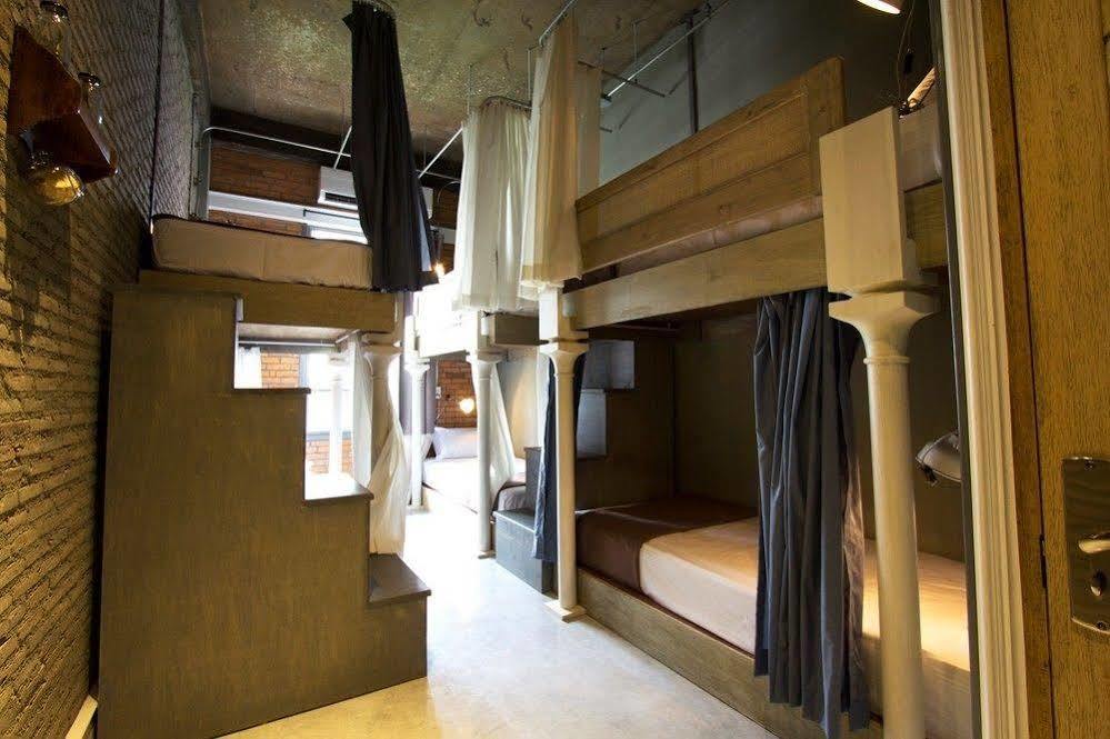 Oneday Hostel Sukhumvit 26 曼谷 外观 照片
